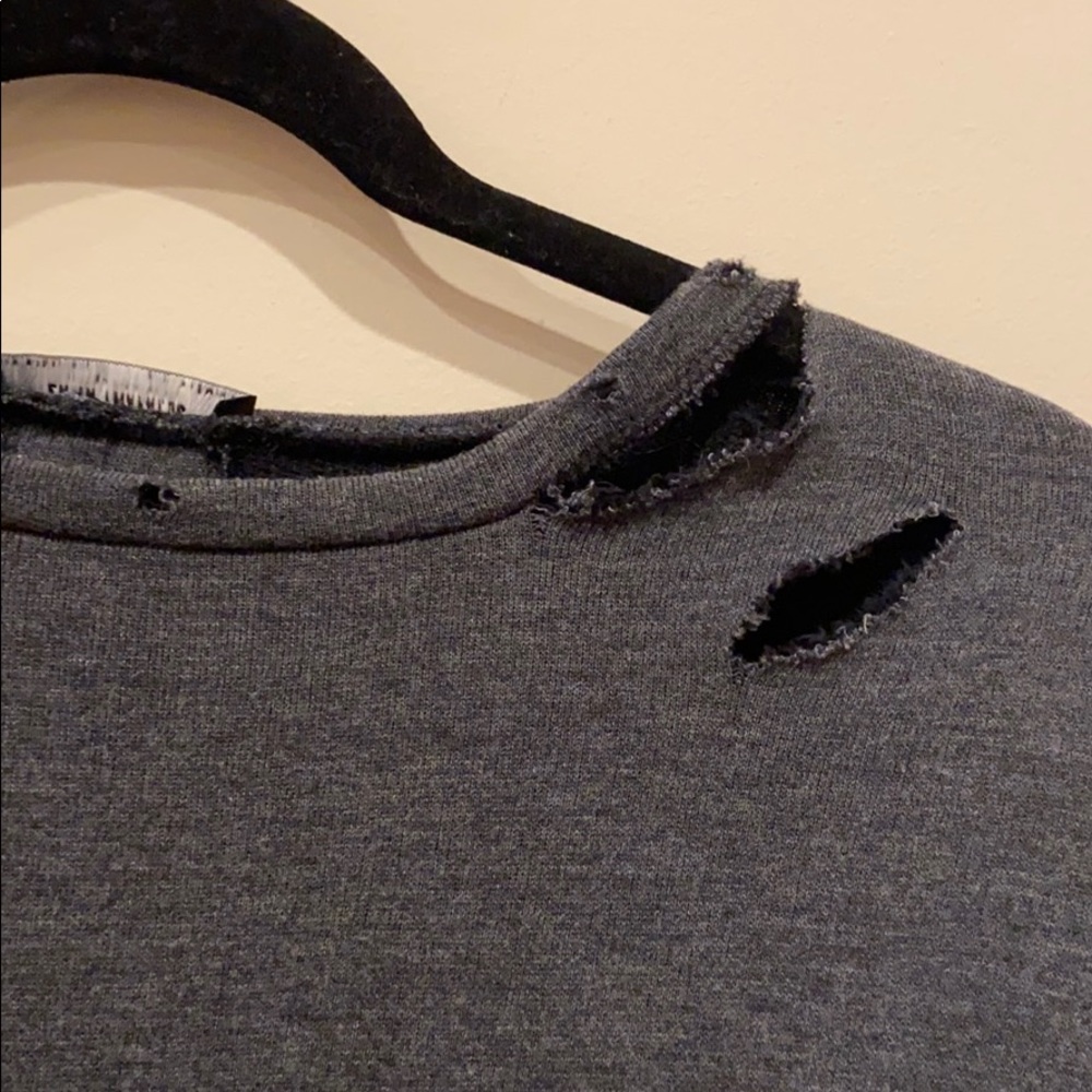 Zara Sweater with Ties on Back - Picture 2 of 8